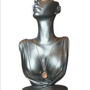 KENDRA SCOTT LIZZIE NECKLACE